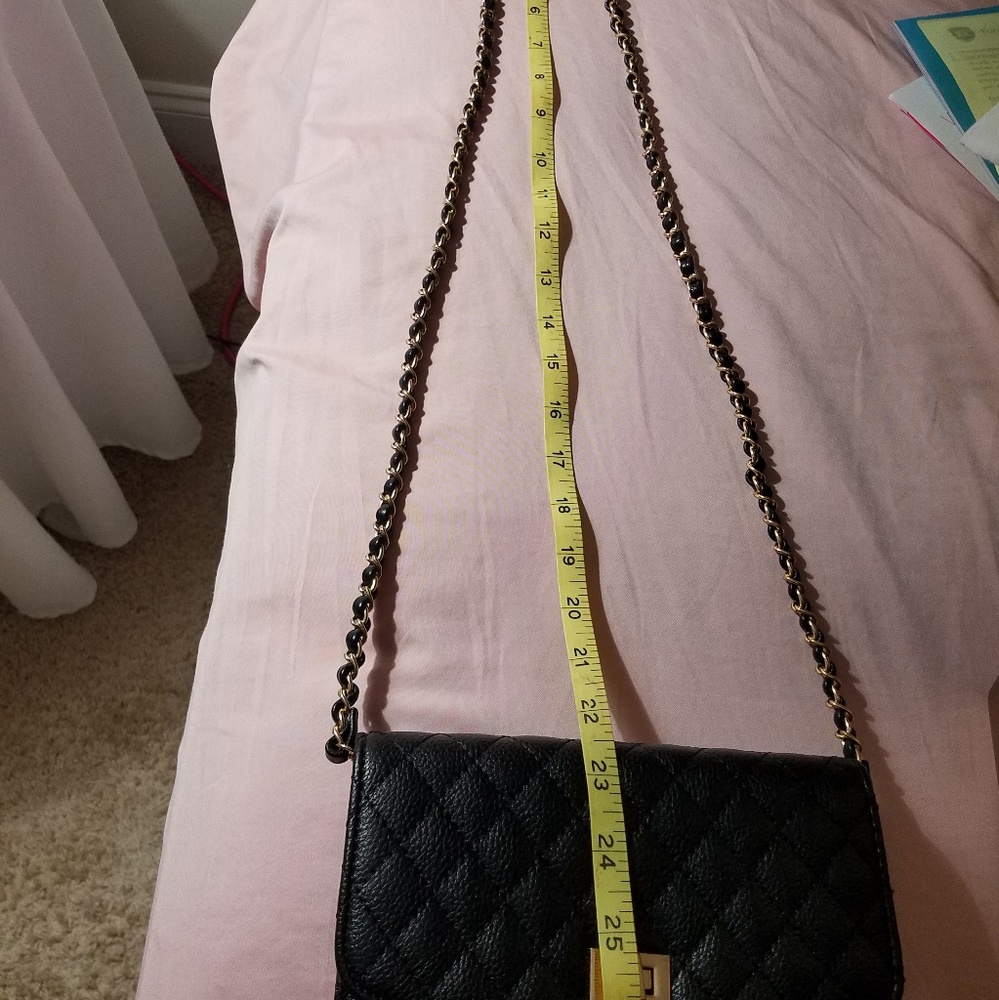 Black Crossbody - Picture 5 of 6